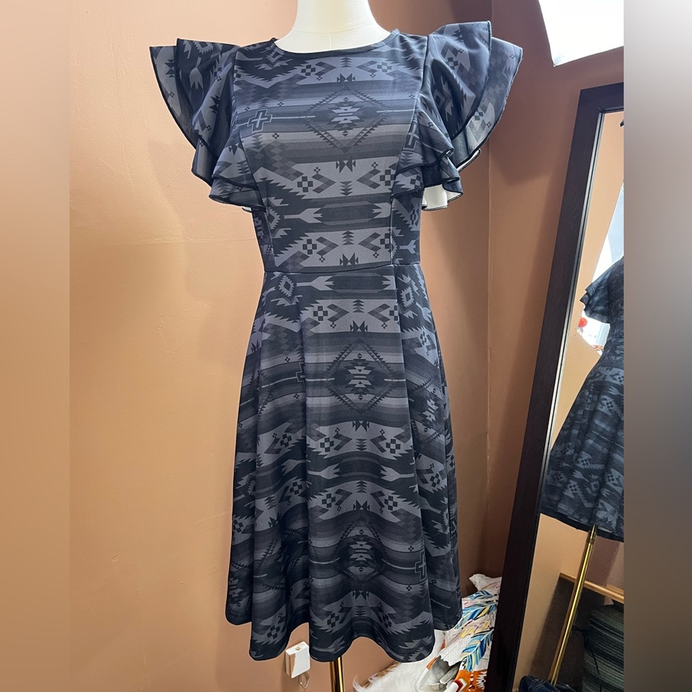 Chic Black Aztec Midi Dress